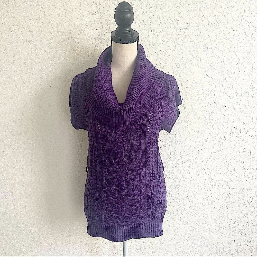 NO BOUNDARIES Purple Short Sleeve Cowl Neck Knit Tunic Sweater Size Small Casual